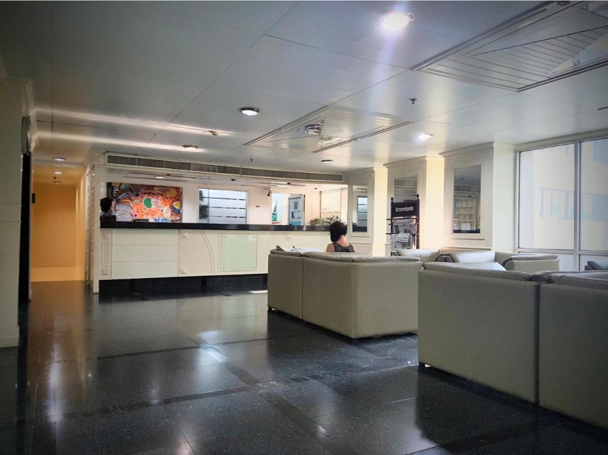 Pangsapuri Sukhumvit Boutique : Soi 13/ 10min. From Bts Nana Station *